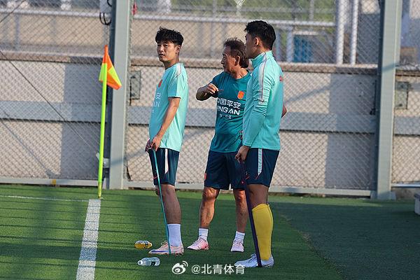 被绝平不冤？瑞士对阵卡塔尔26次射门7次射正只打进一个点球